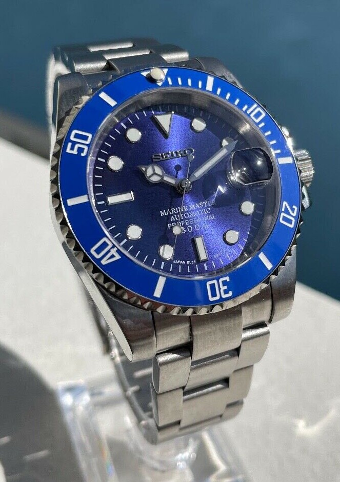 seiko submariner blue